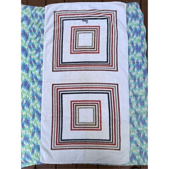 Vintage Bath Towel Vera - Picture 1 of 5